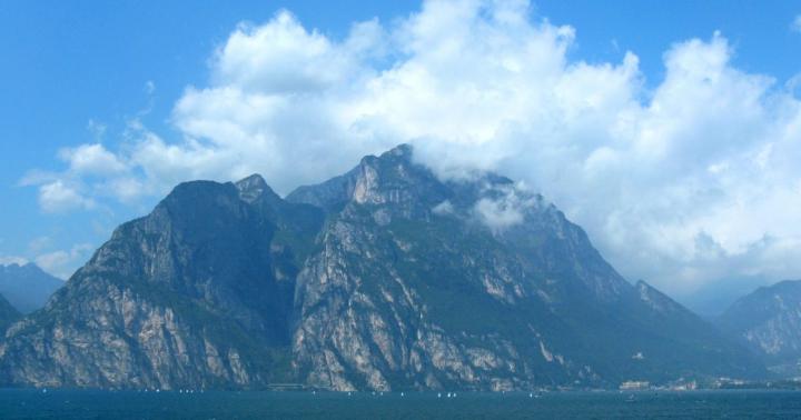 Garda route: what to see on the Italian lake?