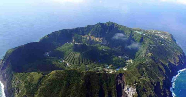 Ang pinakahiwalay na mga bahay sa mundo Ang pinakahiwalay na mga bahay sa mundo